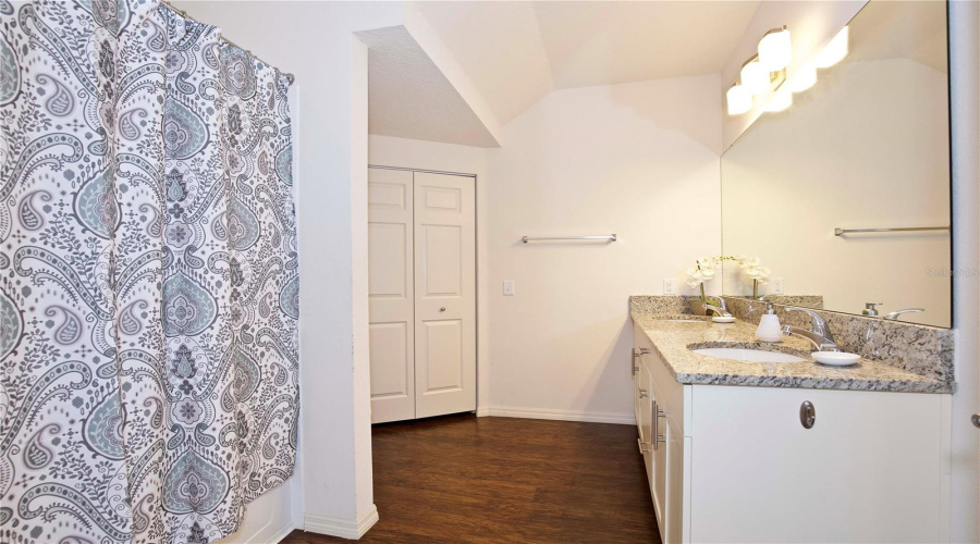 KISSIMMEE, Florida 34747, 3 Bedrooms Bedrooms, ,2 BathroomsBathrooms,Residential,For Sale,SHINE,0,MFRO6435035