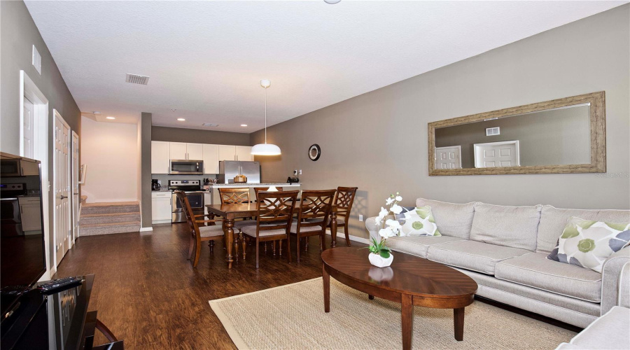 KISSIMMEE, Florida 34747, 3 Bedrooms Bedrooms, ,2 BathroomsBathrooms,Residential,For Sale,SHINE,0,MFRO6435035