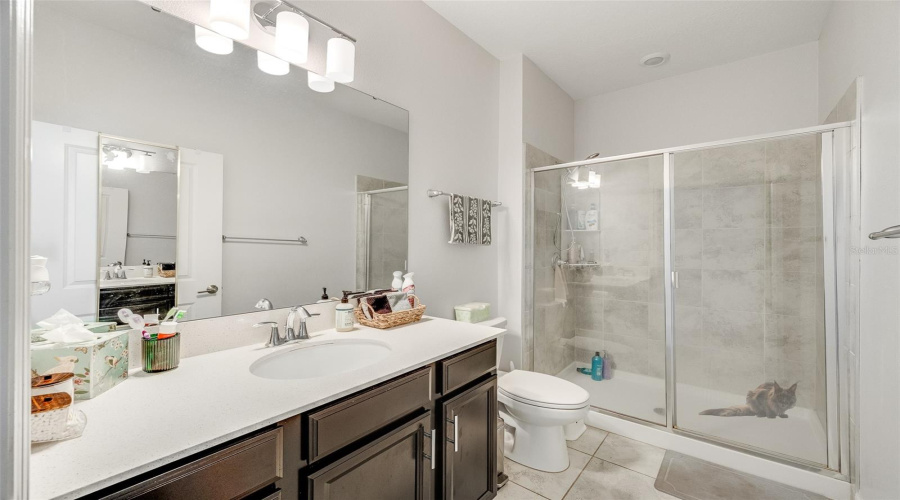KISSIMMEE, Florida 34746, 5 Bedrooms Bedrooms, ,3 BathroomsBathrooms,Residential,For Sale,CRESCENT MOON,0,MFRO6434813