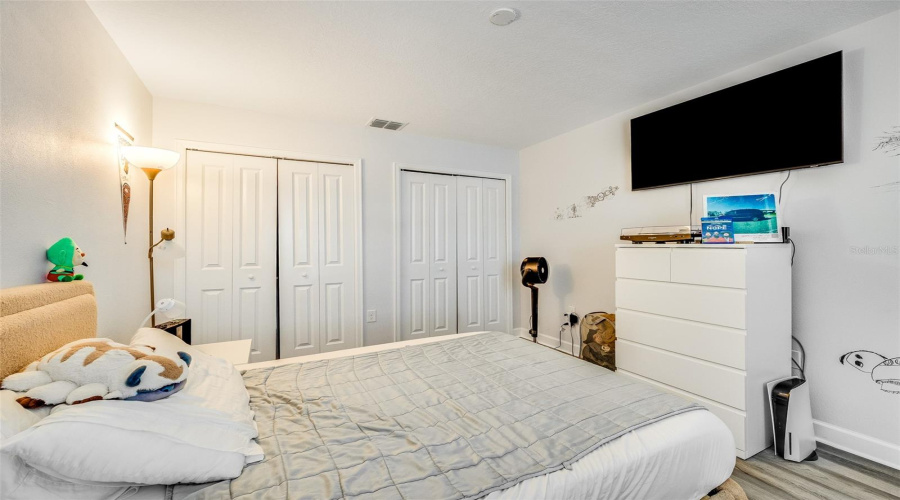 KISSIMMEE, Florida 34746, 5 Bedrooms Bedrooms, ,3 BathroomsBathrooms,Residential,For Sale,CRESCENT MOON,0,MFRO6434813
