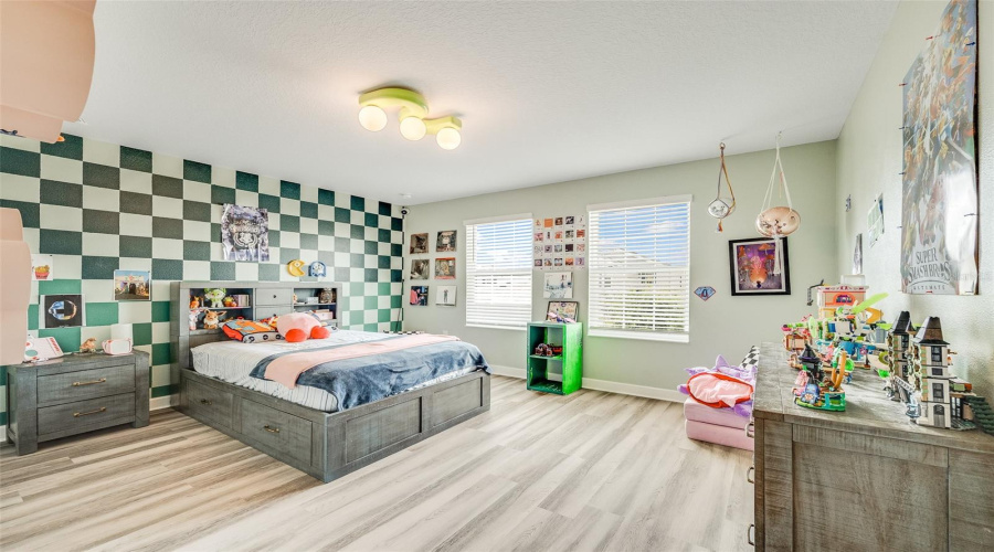 KISSIMMEE, Florida 34746, 5 Bedrooms Bedrooms, ,3 BathroomsBathrooms,Residential,For Sale,CRESCENT MOON,0,MFRO6434813