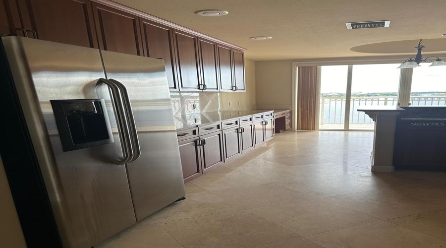 ORLANDO, Florida 32836, 4 Bedrooms Bedrooms, ,3 BathroomsBathrooms,Residential,For Sale,THE ESPLANADE,0,MFRO6379043