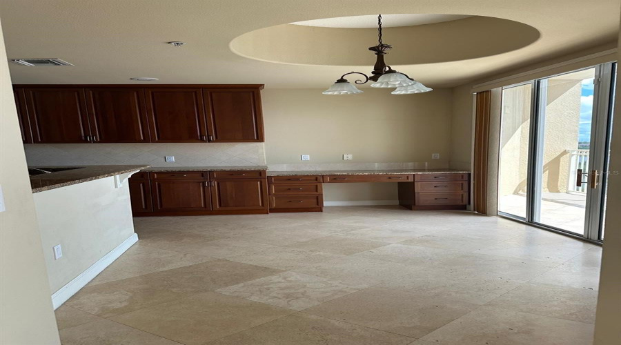 EAT IN KITCHEN AREA