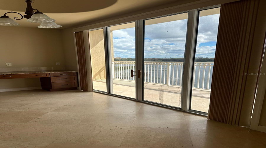 KITCHEN SLIDING DOORS