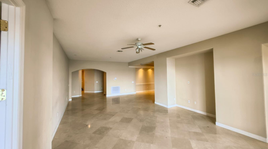 ORLANDO, Florida 32836, 4 Bedrooms Bedrooms, ,3 BathroomsBathrooms,Residential,For Sale,THE ESPLANADE,0,MFRO6379043