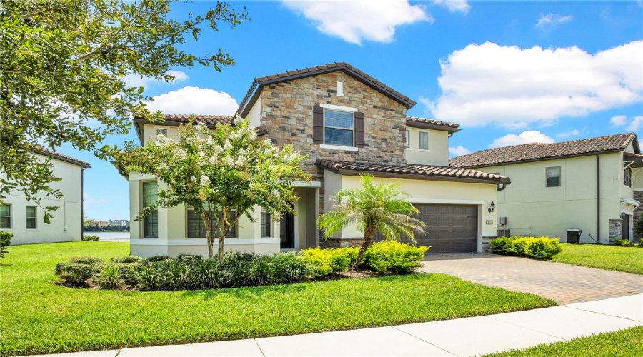 ORLANDO, Florida 32836, 5 Bedrooms Bedrooms, ,4 BathroomsBathrooms,Residential,For Sale,LEMON LAKE,0,MFRO6435292