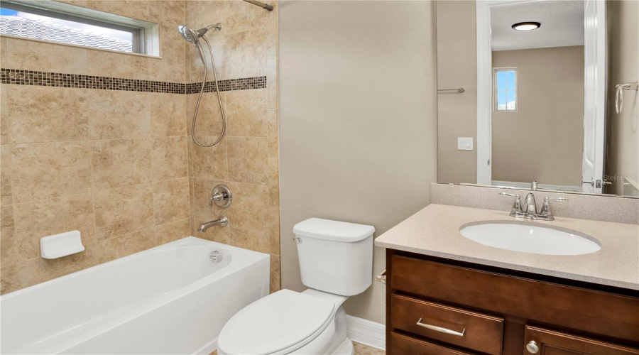 ORLANDO, Florida 32836, 5 Bedrooms Bedrooms, ,4 BathroomsBathrooms,Residential,For Sale,LEMON LAKE,0,MFRO6435292