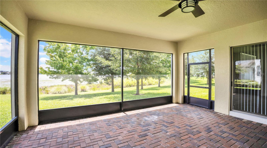 ORLANDO, Florida 32836, 5 Bedrooms Bedrooms, ,4 BathroomsBathrooms,Residential,For Sale,LEMON LAKE,0,MFRO6435292
