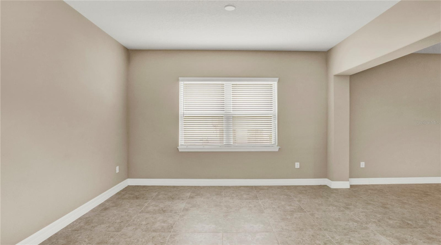 ORLANDO, Florida 32836, 5 Bedrooms Bedrooms, ,4 BathroomsBathrooms,Residential,For Sale,LEMON LAKE,0,MFRO6435292