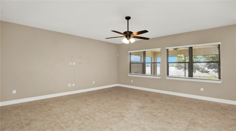 ORLANDO, Florida 32836, 5 Bedrooms Bedrooms, ,4 BathroomsBathrooms,Residential,For Sale,LEMON LAKE,0,MFRO6435292