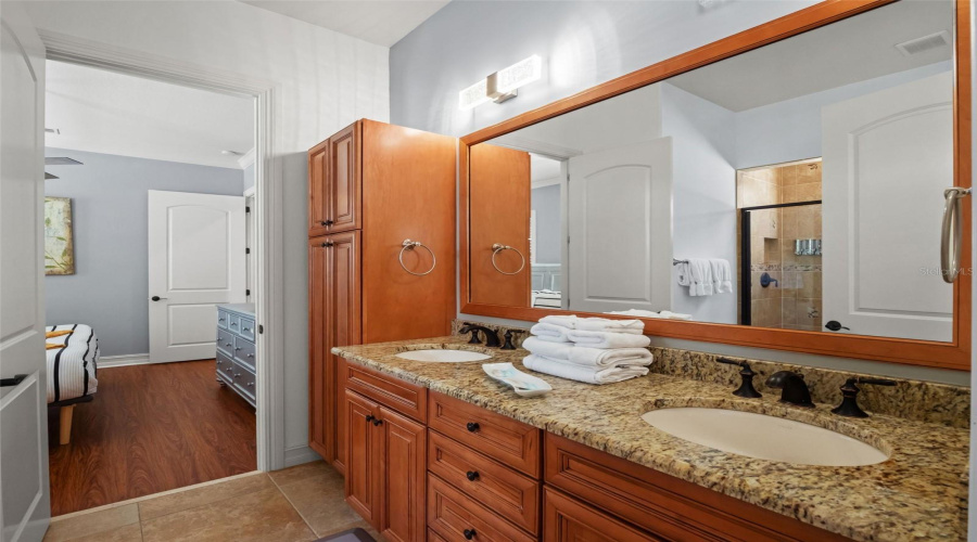 KISSIMMEE, Florida 34747, 4 Bedrooms Bedrooms, ,4 BathroomsBathrooms,Residential,For Sale,DESERT MOUNTAIN,0,MFRO6435231