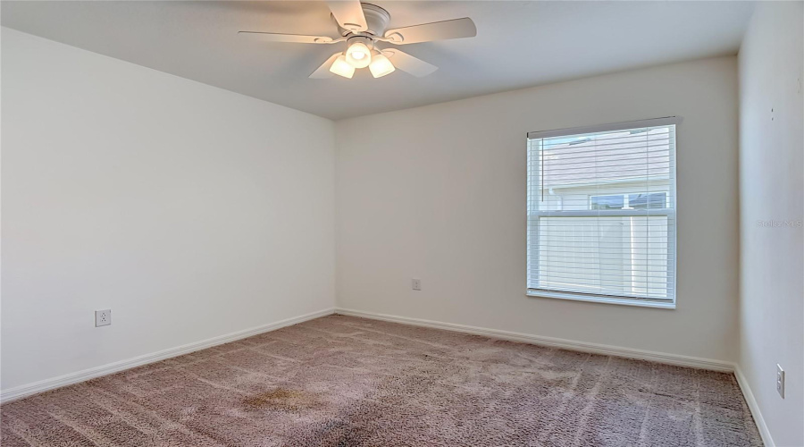 DAVENPORT, Florida 33896, 4 Bedrooms Bedrooms, ,2 BathroomsBathrooms,Residential,For Sale,AUGUSTUS,0,MFRO6418400