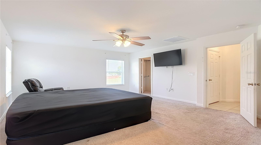 DAVENPORT, Florida 33896, 4 Bedrooms Bedrooms, ,2 BathroomsBathrooms,Residential,For Sale,AUGUSTUS,0,MFRO6418400