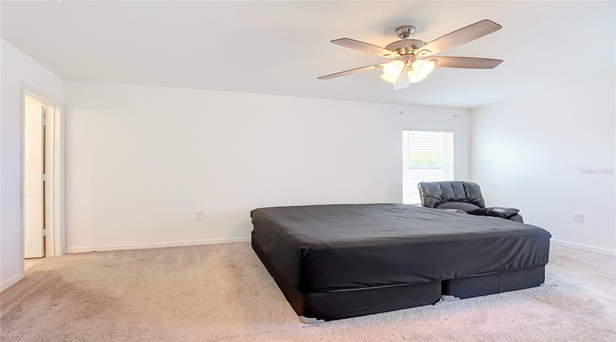 DAVENPORT, Florida 33896, 4 Bedrooms Bedrooms, ,2 BathroomsBathrooms,Residential,For Sale,AUGUSTUS,0,MFRO6418400