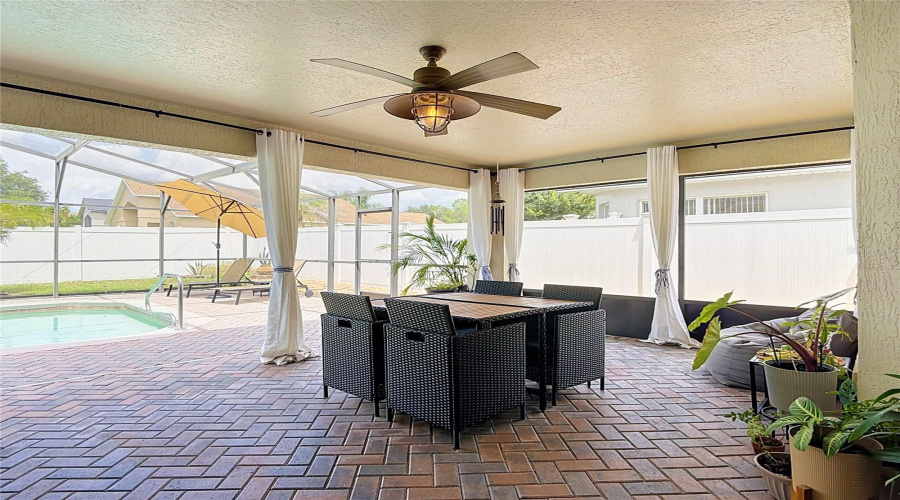 DAVENPORT, Florida 33896, 3 Bedrooms Bedrooms, ,2 BathroomsBathrooms,Residential,For Sale,REGENCY,0,MFRO6431261