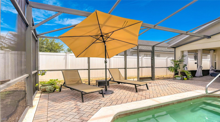 DAVENPORT, Florida 33896, 3 Bedrooms Bedrooms, ,2 BathroomsBathrooms,Residential,For Sale,REGENCY,0,MFRO6431261