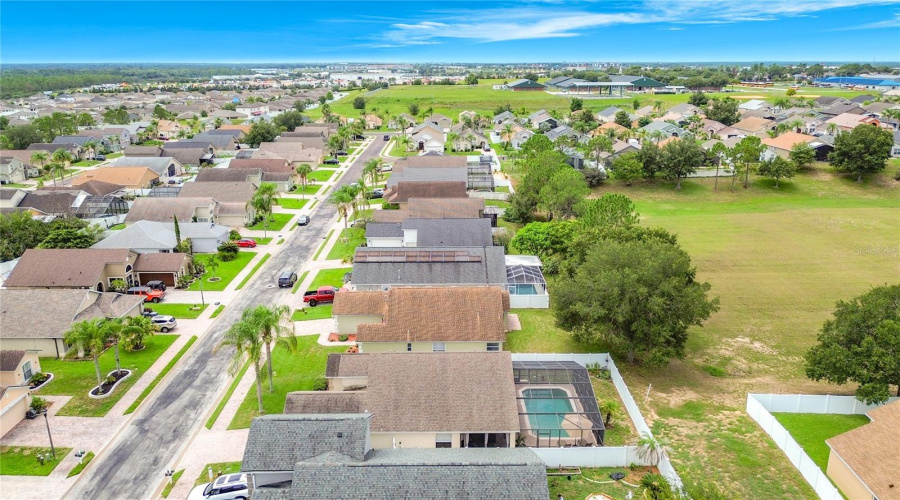 DAVENPORT, Florida 33896, 3 Bedrooms Bedrooms, ,2 BathroomsBathrooms,Residential,For Sale,REGENCY,0,MFRO6431261