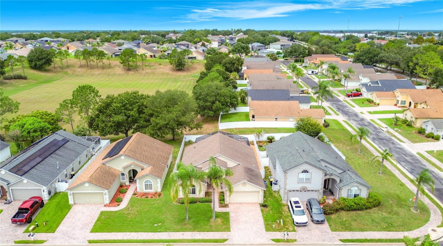 DAVENPORT, Florida 33896, 3 Bedrooms Bedrooms, ,2 BathroomsBathrooms,Residential,For Sale,REGENCY,0,MFRO6431261