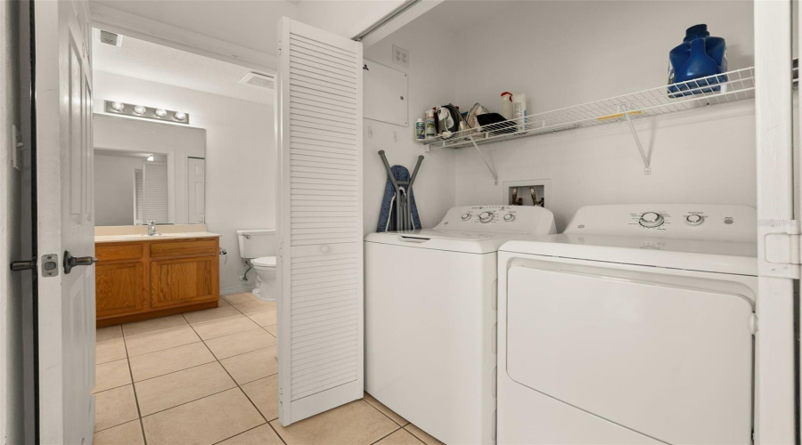 CELEBRATION, Florida 34747, 3 Bedrooms Bedrooms, ,2 BathroomsBathrooms,Residential,For Sale,BEGONIA,0,MFRS5155588