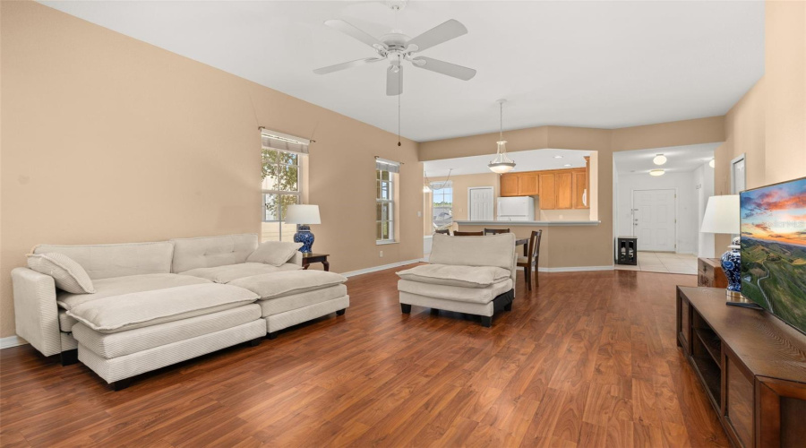 CELEBRATION, Florida 34747, 3 Bedrooms Bedrooms, ,2 BathroomsBathrooms,Residential,For Sale,BEGONIA,0,MFRS5155588
