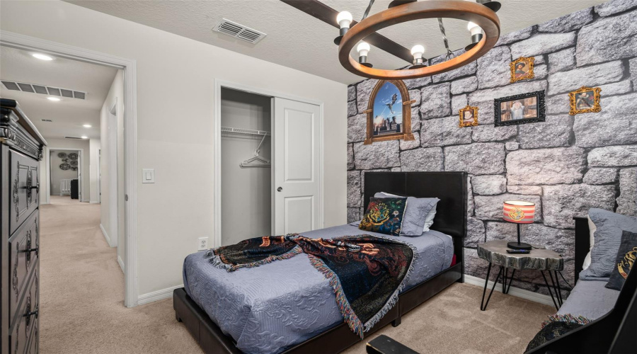 DAVENPORT, Florida 33897, 5 Bedrooms Bedrooms, ,4 BathroomsBathrooms,Residential,For Sale,KONA,0,MFRO6422876