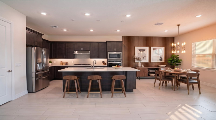 ORLANDO, Florida 32836, 5 Bedrooms Bedrooms, ,4 BathroomsBathrooms,Residential,For Sale,FENTON STREET,0,MFRO6433737