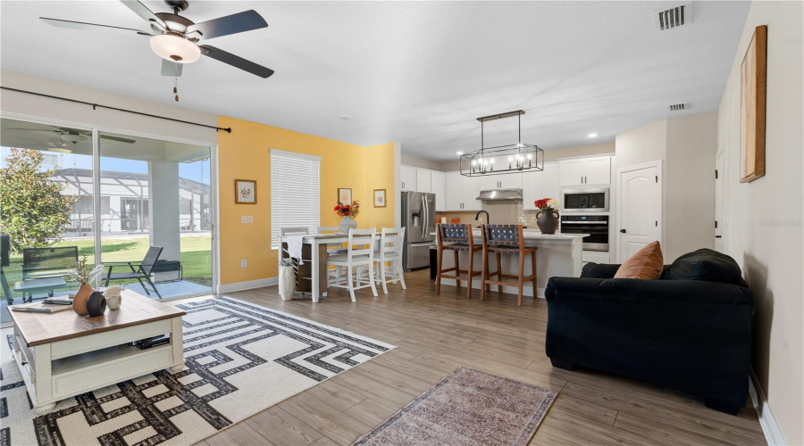 KISSIMMEE, Florida 34747, 4 Bedrooms Bedrooms, ,2 BathroomsBathrooms,Residential,For Sale,SOMERSWORTH,0,MFRO6433919