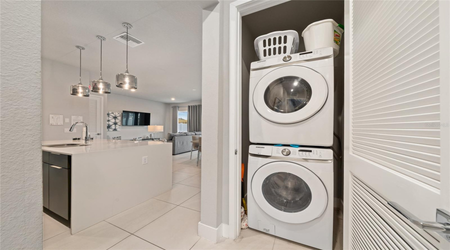 REUNION, Florida 34747, 3 Bedrooms Bedrooms, ,3 BathroomsBathrooms,Residential,For Sale,SANDY RIDGE,0,MFRO6376669