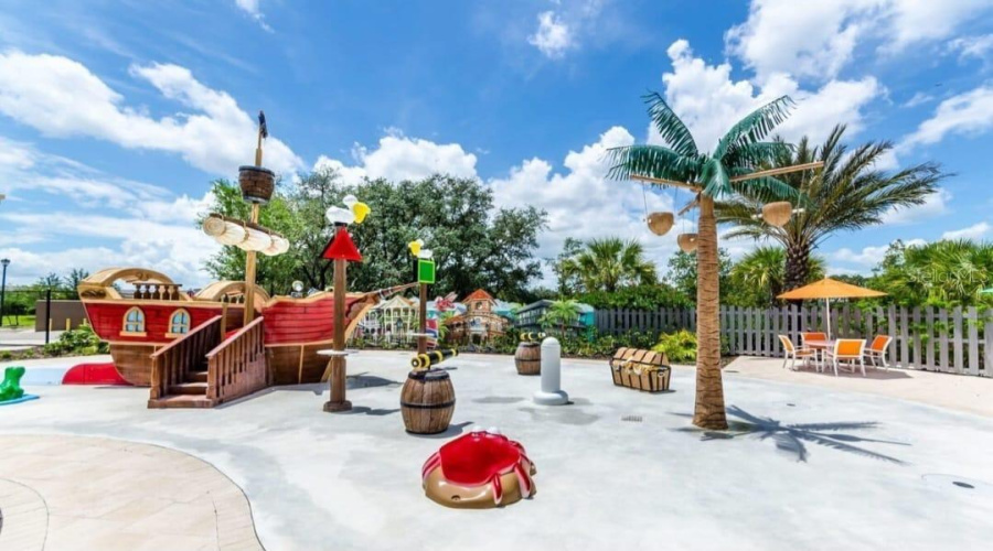 DAVENPORT, Florida 33896, 3 Bedrooms Bedrooms, ,2 BathroomsBathrooms,Residential,For Sale,LONGBOAT,0,MFRS5132314