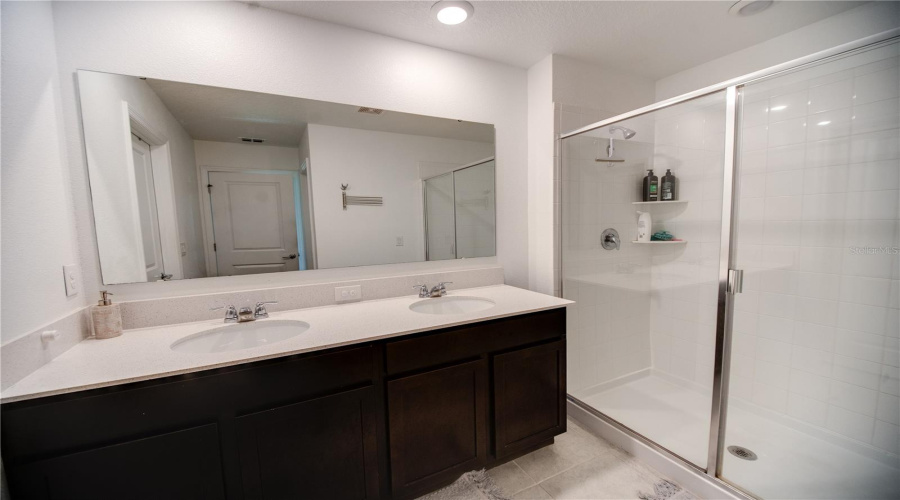 KISSIMMEE, Florida 34746, 3 Bedrooms Bedrooms, ,2 BathroomsBathrooms,Residential,For Sale,SUNNY CREEK,0,MFRS5153620