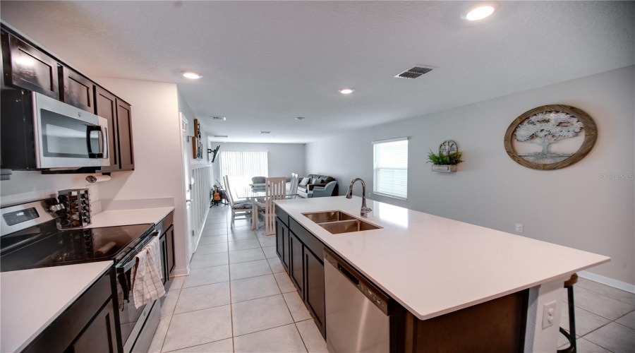 KISSIMMEE, Florida 34746, 3 Bedrooms Bedrooms, ,2 BathroomsBathrooms,Residential,For Sale,SUNNY CREEK,0,MFRS5153620