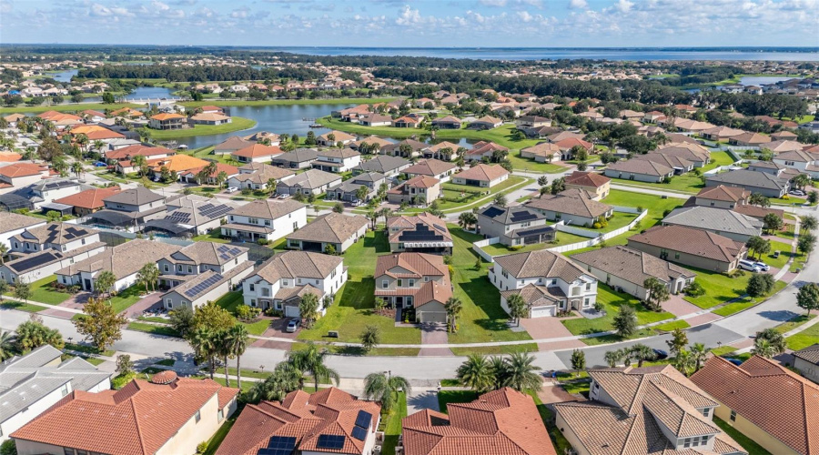 KISSIMMEE, Florida 34746, 5 Bedrooms Bedrooms, ,4 BathroomsBathrooms,Residential,For Sale,BOWFIN,0,MFRS5154306
