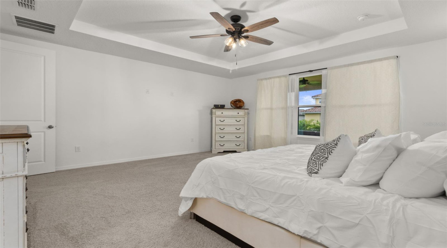 KISSIMMEE, Florida 34746, 5 Bedrooms Bedrooms, ,4 BathroomsBathrooms,Residential,For Sale,BOWFIN,0,MFRS5154306