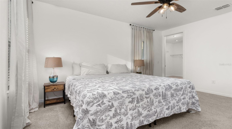 KISSIMMEE, Florida 34746, 5 Bedrooms Bedrooms, ,4 BathroomsBathrooms,Residential,For Sale,BOWFIN,0,MFRS5154306