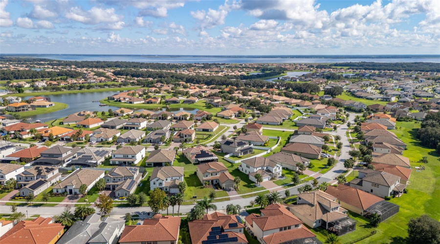 KISSIMMEE, Florida 34746, 5 Bedrooms Bedrooms, ,4 BathroomsBathrooms,Residential,For Sale,BOWFIN,0,MFRS5154306