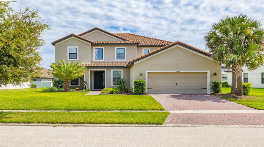 KISSIMMEE, Florida 34746, 5 Bedrooms Bedrooms, ,4 BathroomsBathrooms,Residential,For Sale,BOWFIN,0,MFRS5154306