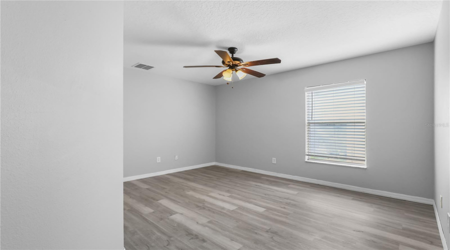 KISSIMMEE, Florida 34746, 4 Bedrooms Bedrooms, ,2 BathroomsBathrooms,Residential,For Sale,VIEHMAN,0,MFRTB8541164