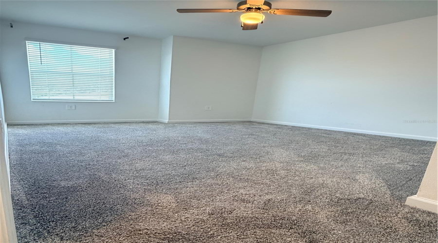 DAVENPORT, Florida 33837, 4 Bedrooms Bedrooms, ,2 BathroomsBathrooms,Residential,For Sale,BIG SUR,0,MFRTB8540673