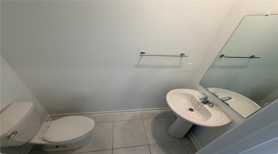 DAVENPORT, Florida 33837, 4 Bedrooms Bedrooms, ,2 BathroomsBathrooms,Residential,For Sale,BIG SUR,0,MFRTB8540673