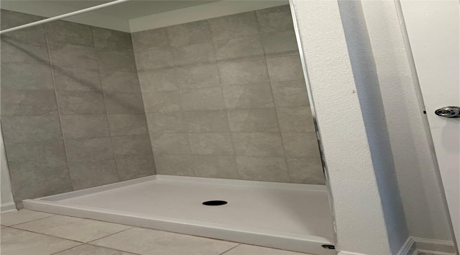 DAVENPORT, Florida 33837, 4 Bedrooms Bedrooms, ,2 BathroomsBathrooms,Residential,For Sale,BIG SUR,0,MFRTB8540673