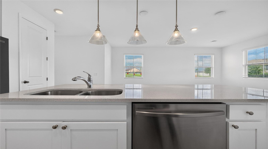 Davenport, Florida 33896, 3 Bedroom Bedrooms, ,2 Bathroombathrooms,Residential,For Sale,Conch,0,Mfro6434466