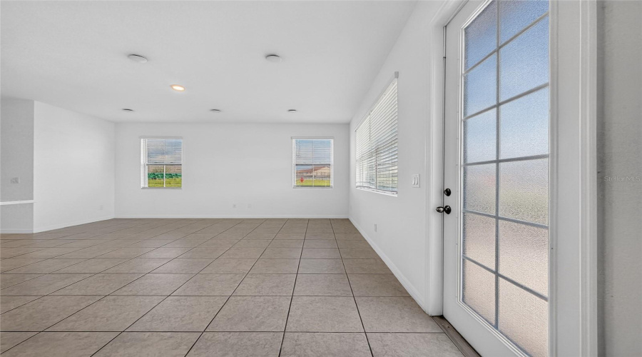 Davenport, Florida 33896, 3 Bedroom Bedrooms, ,2 Bathroombathrooms,Residential,For Sale,Conch,0,Mfro6434466