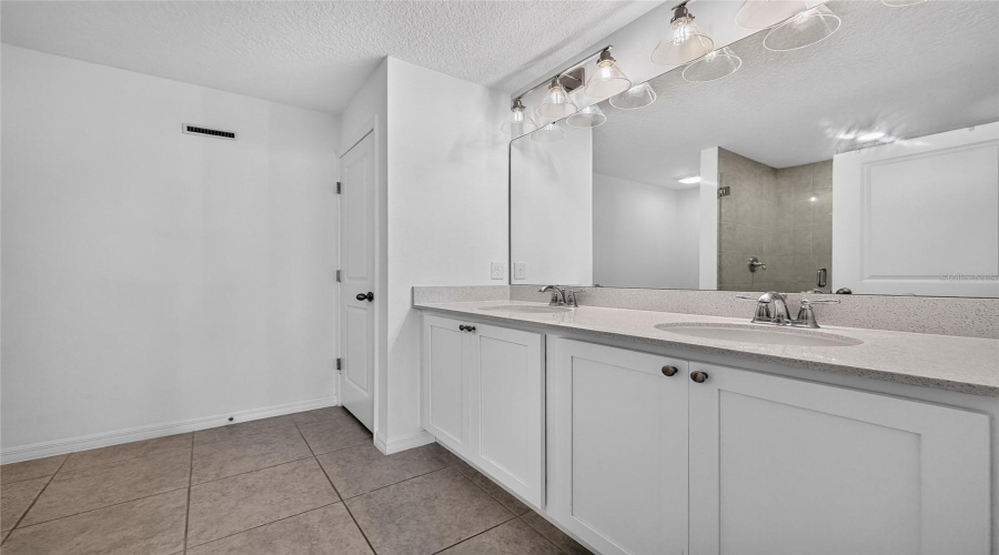 Davenport, Florida 33896, 3 Bedroom Bedrooms, ,2 Bathroombathrooms,Residential,For Sale,Conch,0,Mfro6434466