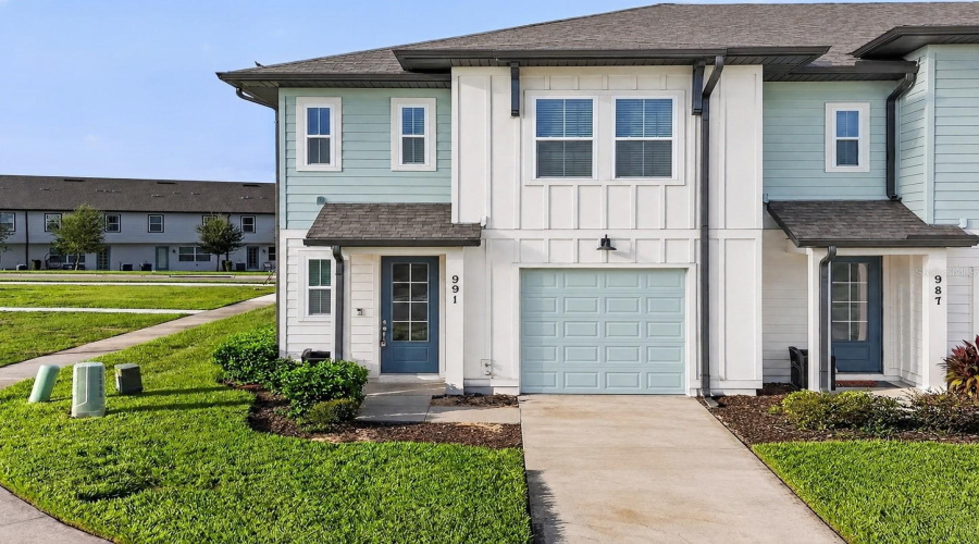 Davenport, Florida 33896, 3 Bedroom Bedrooms, ,2 Bathroombathrooms,Residential,For Sale,Conch,0,Mfro6434466