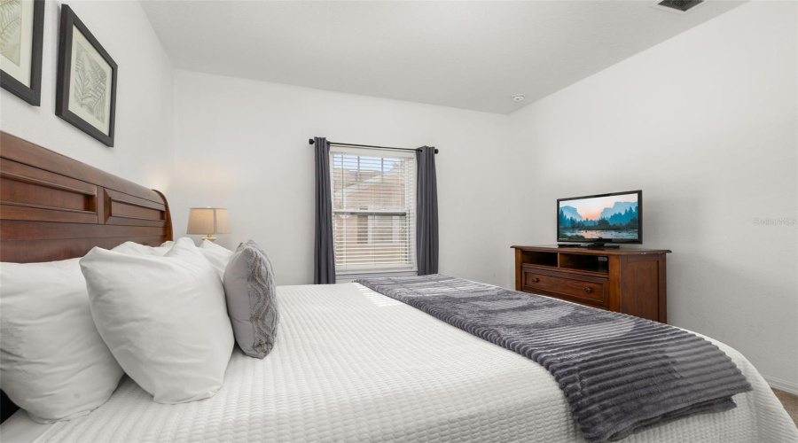 KISSIMMEE, Florida 34746, 4 Bedrooms Bedrooms, ,3 BathroomsBathrooms,Residential,For Sale,DIPLOMAT,0,MFRS5156051