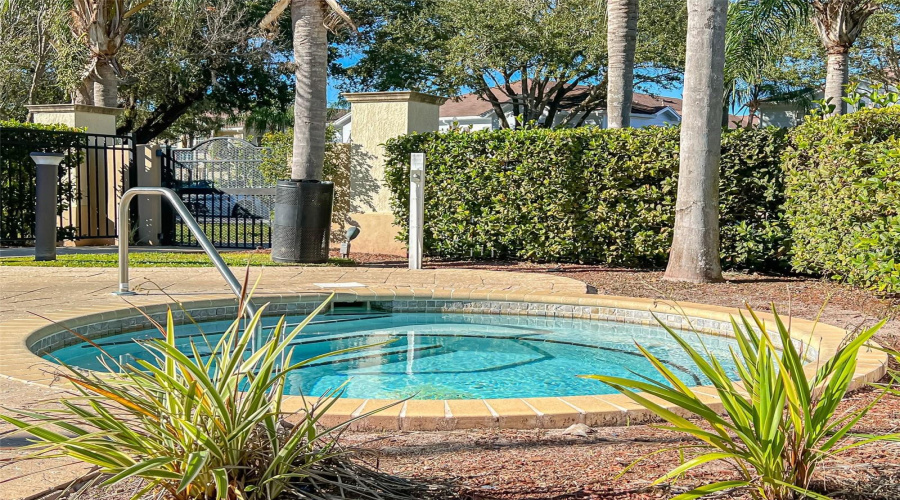 KISSIMMEE, Florida 34746, 4 Bedrooms Bedrooms, ,3 BathroomsBathrooms,Residential,For Sale,DIPLOMAT,0,MFRS5156051