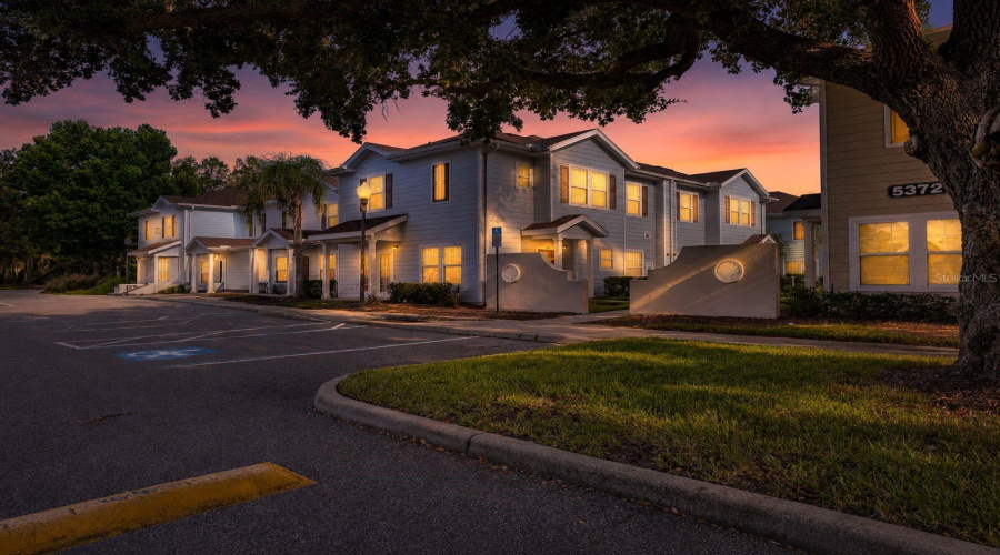 KISSIMMEE, Florida 34746, 4 Bedrooms Bedrooms, ,3 BathroomsBathrooms,Residential,For Sale,DIPLOMAT,0,MFRS5156051