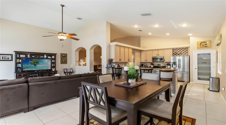 KISSIMMEE, Florida 34746, 3 Bedrooms Bedrooms, ,2 BathroomsBathrooms,Residential,For Sale,IRONWOOD,0,MFRS5156042