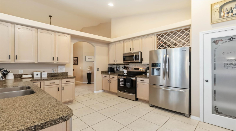 KISSIMMEE, Florida 34746, 3 Bedrooms Bedrooms, ,2 BathroomsBathrooms,Residential,For Sale,IRONWOOD,0,MFRS5156042