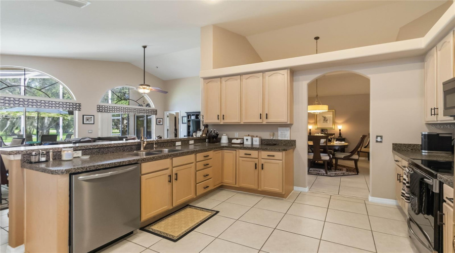 KISSIMMEE, Florida 34746, 3 Bedrooms Bedrooms, ,2 BathroomsBathrooms,Residential,For Sale,IRONWOOD,0,MFRS5156042